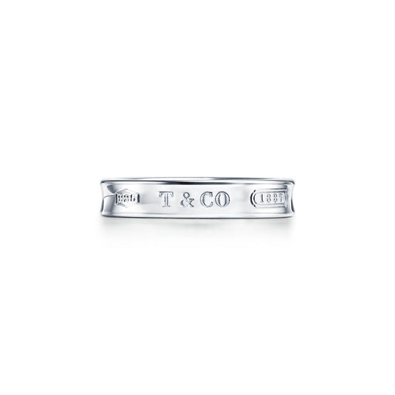 Graduated ARROW ring in Sterling Silver