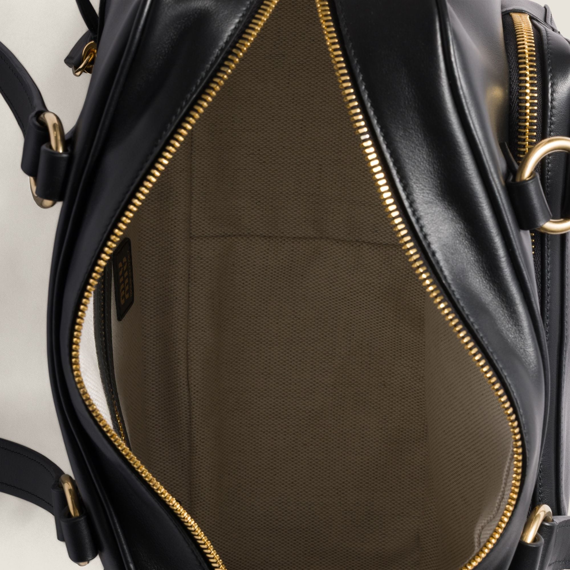 Women Pocket Nappa Leather Top-handle Bag - Nero