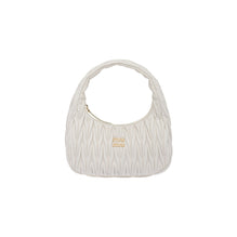 Women Wander Matelassé Nappa Leather Hobo Bag - Bianco