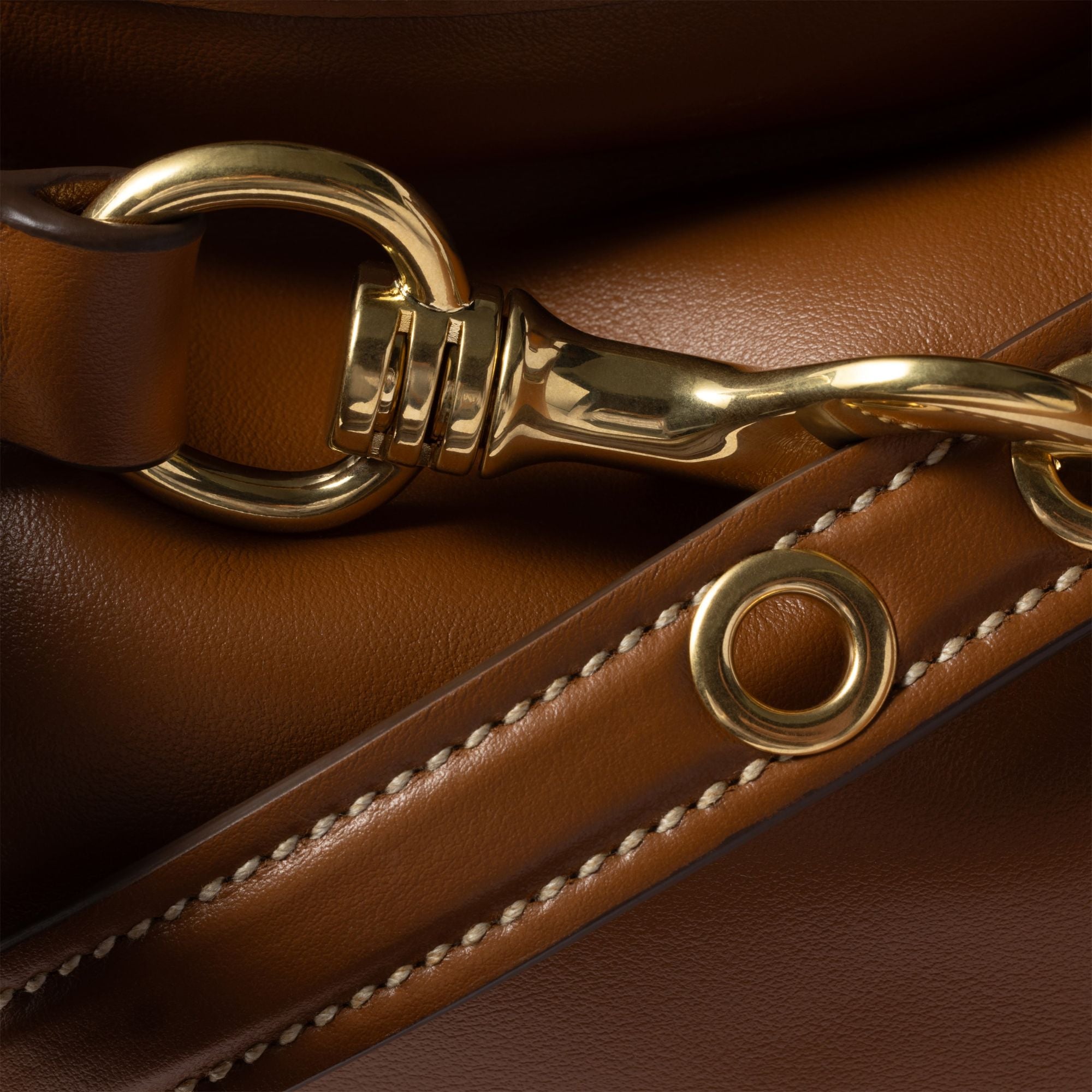 Women Aventure Leather Bag - Cognac