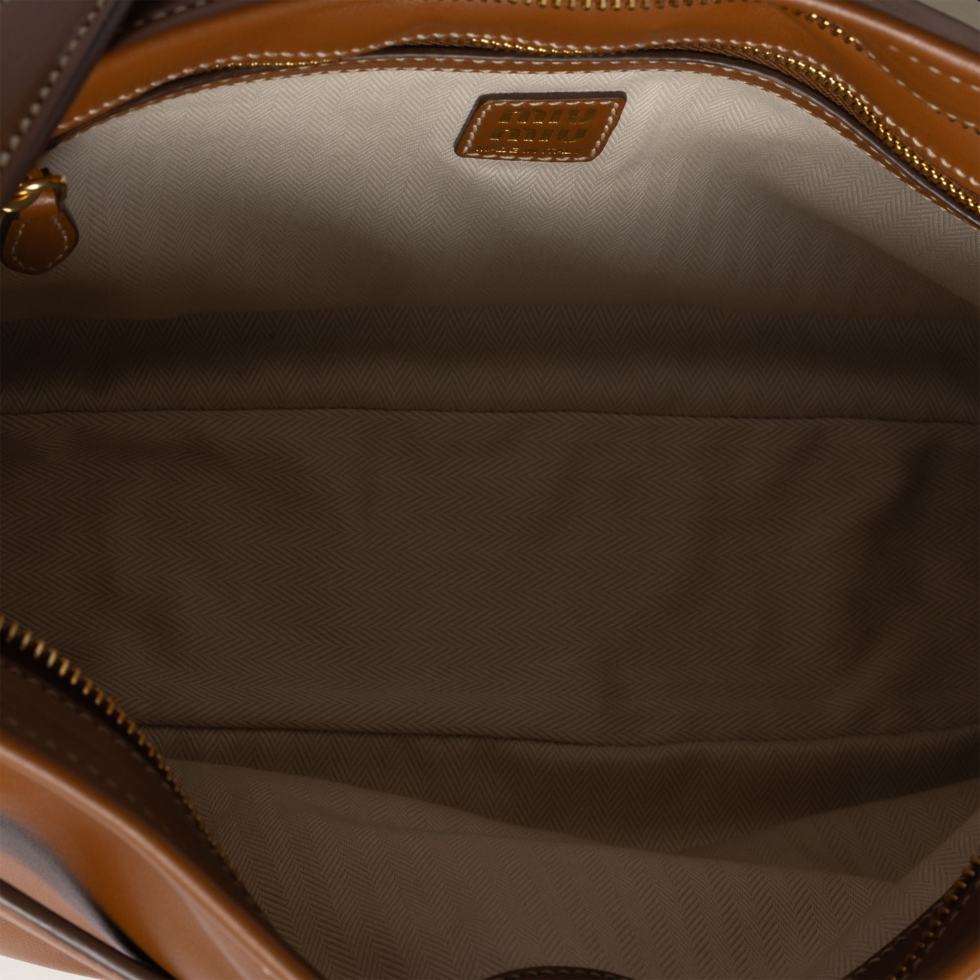 Women Aventure Leather Bag - Cognac