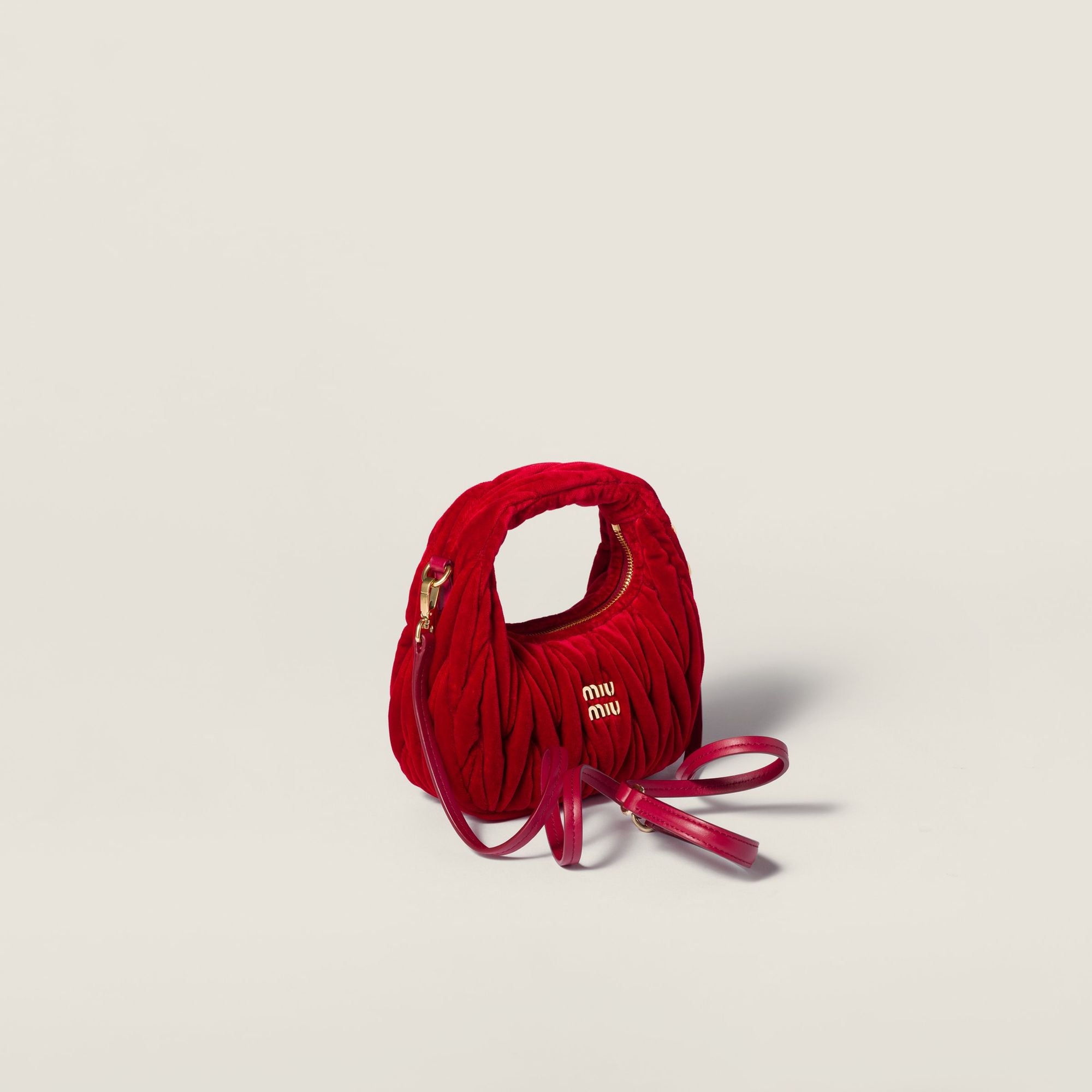Women Wander Matelassé Velvet Mini-bag - Rosso
