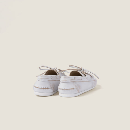 Bleached leather Deck shoes