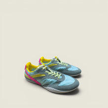 Gymnasium technical fabric and suede sneakers