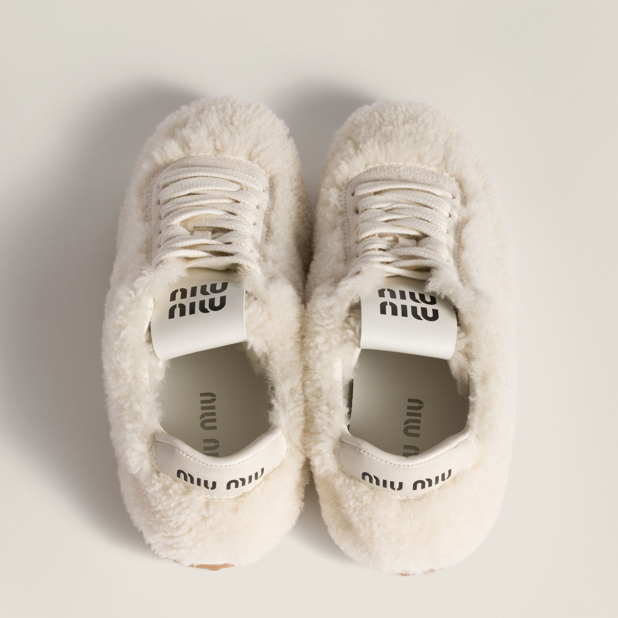 Women Plume Shearling Sneakers - Naturale