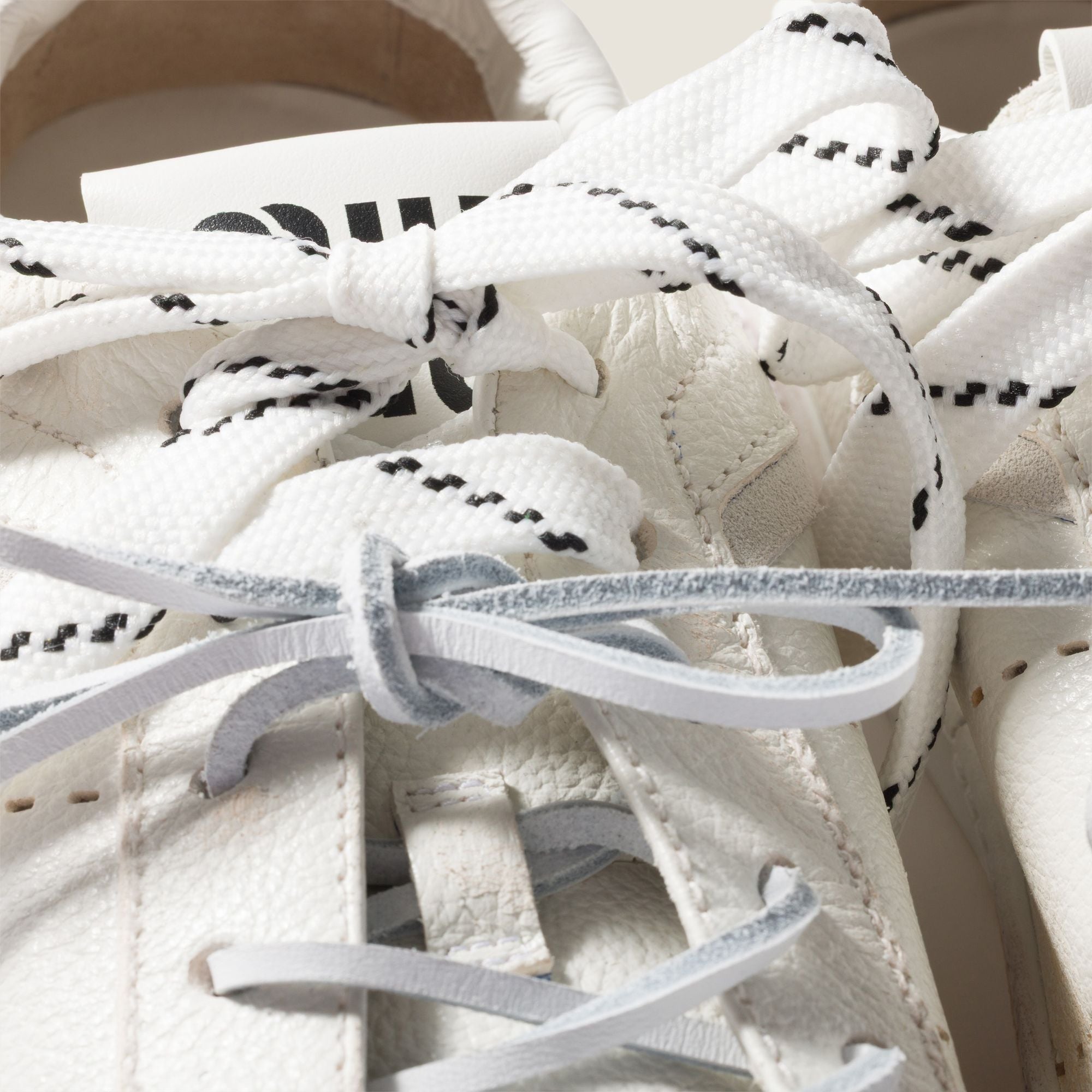 Women Deco Leather Sneakers - Bianco