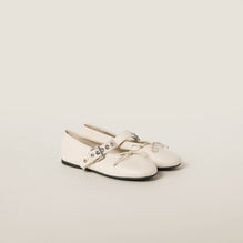 Leather ballerinas