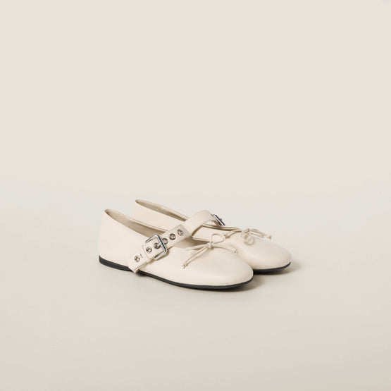 Leather ballerinas