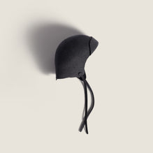 Felt hat