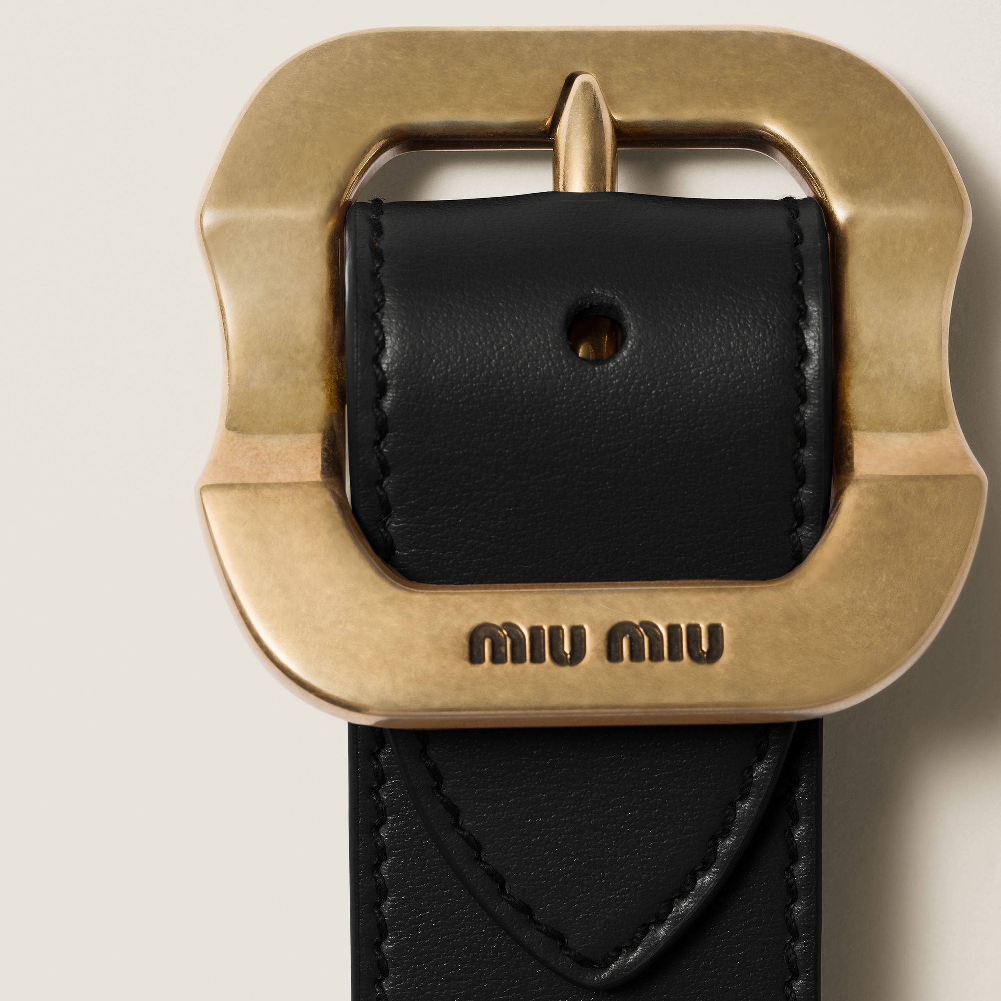 Women Leather Bracelet With Buckle - Nero 1