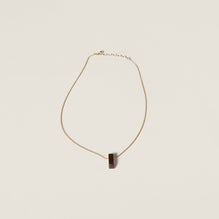 Metal necklace