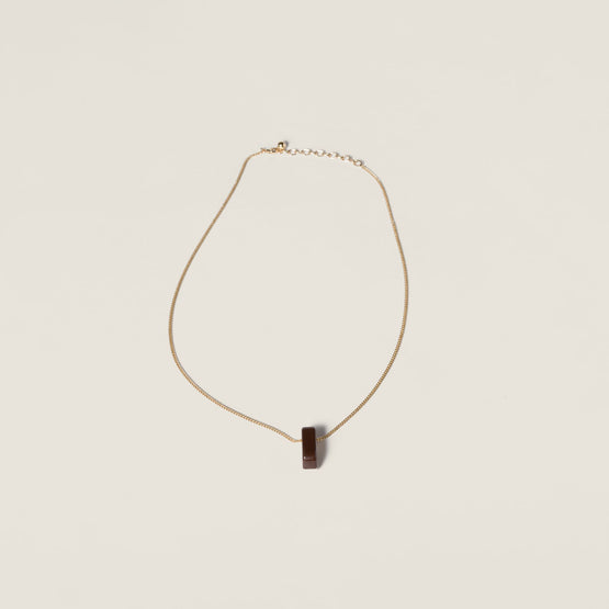 Metal necklace