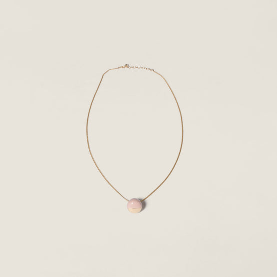 Metal necklace