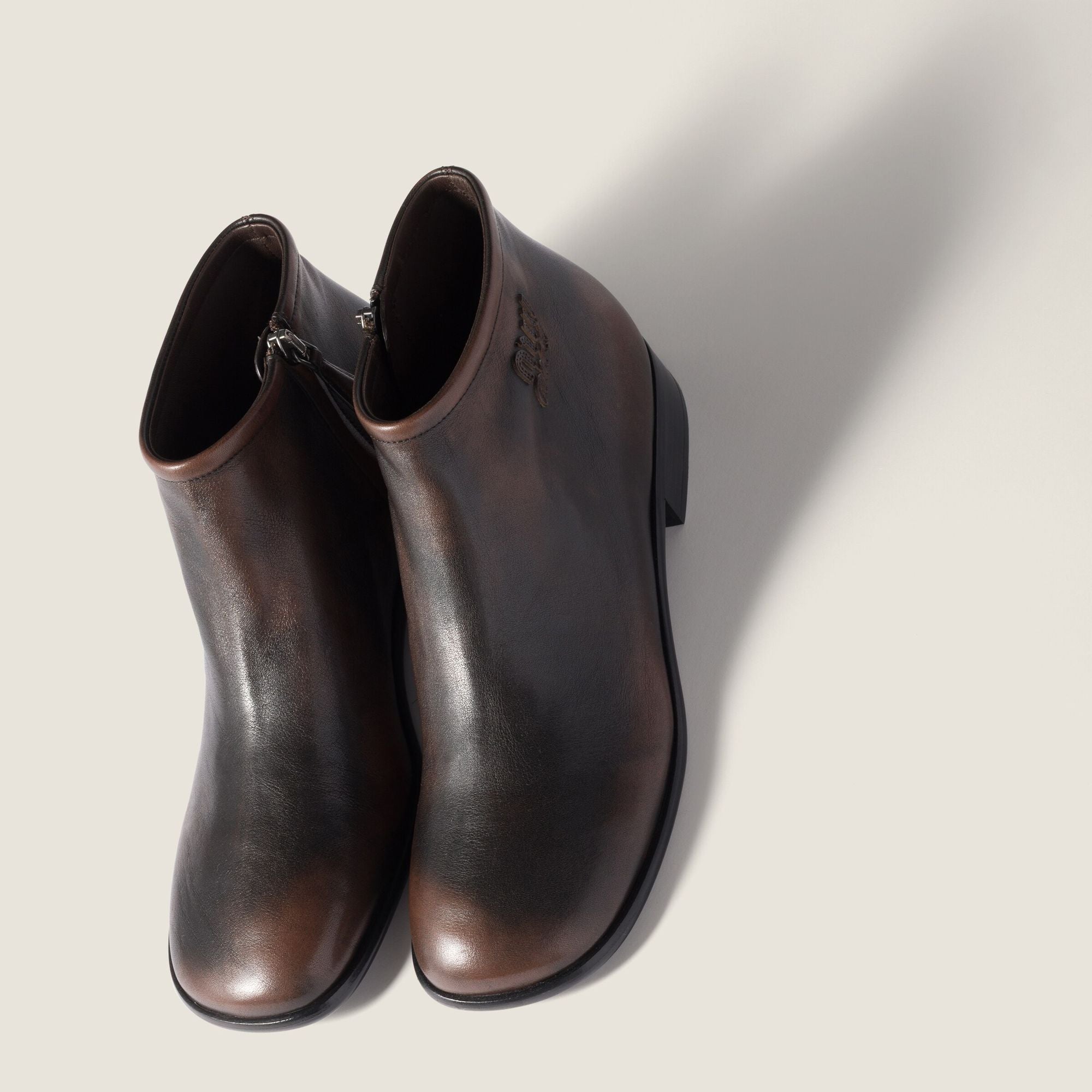 Women Fumé Leather Booties - Moro
