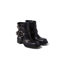 Women Vintage-look Leather Booties - Nero