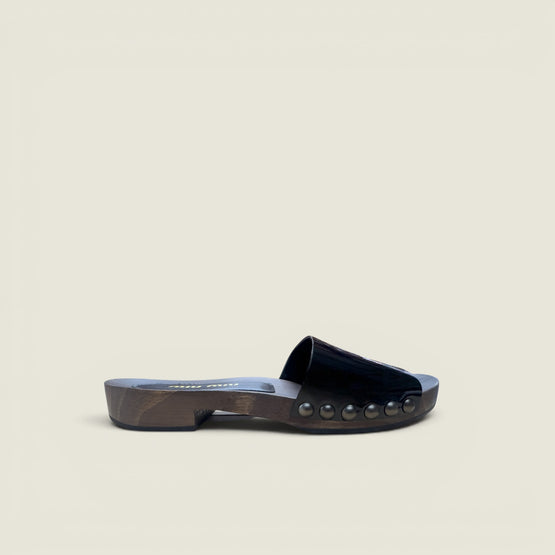 Patent leather clogs