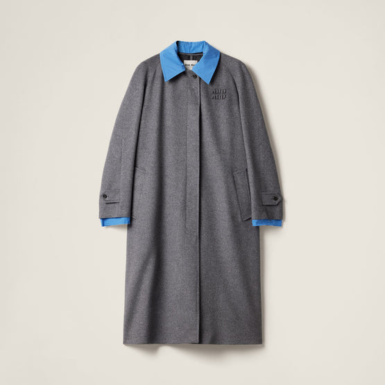 Single-breasted velour coat